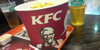 Ресторан быстрого обслуживания KFC фотография 3