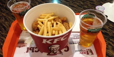 Ресторан быстрого обслуживания KFC фотография 6